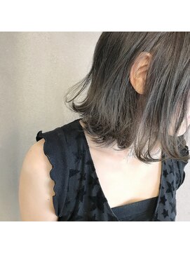 ミント(mint) 赤み抑えたグレージュボブ♪