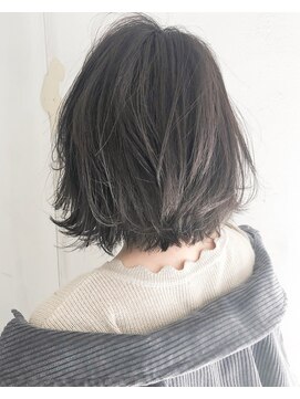 ヘアーアンドアトリエ マール(Hair&Atelier Marl) 【Marl】極細ハイライト入りのブラックブラウン♪