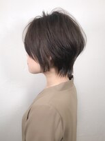 ウィロー(WILLOW)&nbsp;【WILLOW】シンプルな大人の前下がりショート（井下貴史）