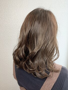 ディシェル(D'ciel) 《D‘ciel工藤富生》セミロング×透明感ベージュカラー