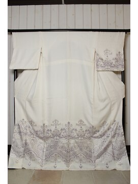 ルナクレセント (Luna crescent) 白着物-3 ¥34500~(着付料込み)