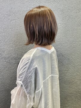 ラヴリア クルメ(LOVERIA KURUME) レイヤーボブ