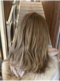 ミルクティーベージュ×透明感
