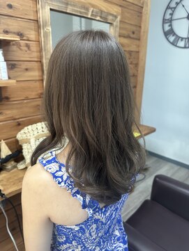 シャッター(Shutter) ミディアムレイヤー