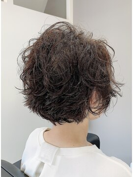 レジョワイユコンペール(Les Joyeux Comperes) 襟足スッキリふわふわパーマ