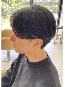 カインド 南青山(hair&make up KIND) 刈り上げセンターパートニュアンスデザイン刈り上げショート