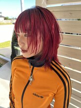 髪切美匠 青とそら 赤髪×ウルフカット
