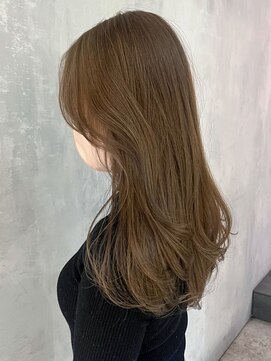 アイティーバイアルバム 藤沢店(IT by ALBUM) フェミニンロング似合わせカットメルティカラー_ba501581