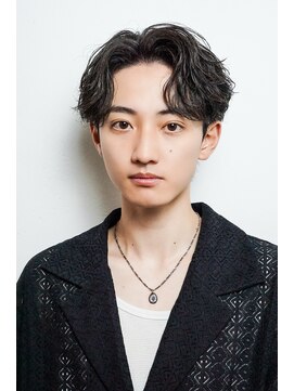 オーシャントーキョー(OCEAN TOKYO) ニュアンスフェザーショート