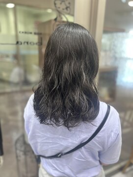 ヘアーワークス ボナ(HAIR WORKS bona.) 大人女性にピッタリ◎ウェットセミロング/パーマ/ケアパーマ
