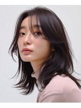 ディスオモテサンドウ 表参道(This OMOTESANDO) ラベンダーアッシュ/ミディアムレイヤー/縮毛矯正/表参道