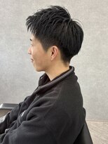 リオールバイニアウ(RE:ALL by Niau)&nbsp;群馬太田メンズショートツイストスパイラルパーマフェード眉毛