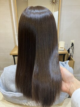 ステラ(Stellar) ブラウンバイオレットカラーで艶髪