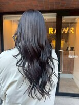 ロアー 葛西店(RAWR hair) 【RAWR】艶めくグレージュ。透明感を引き出す韓国風ウェーブ