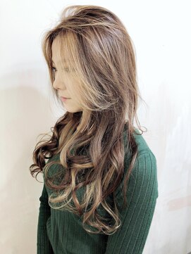 カペリマレーナ(Capelli Malena) 高級人毛エクステと透明感UP☆カラーでイメチェン