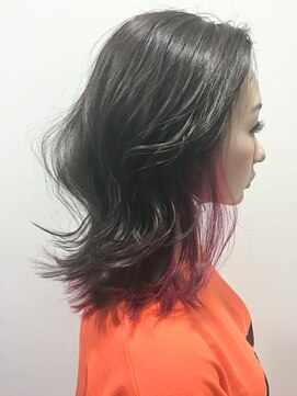 ヘアーアンドアート ルミナ(HAIR&ART LUMINA) インナーピンク