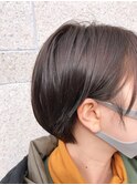 モノトーングレージュ ショート