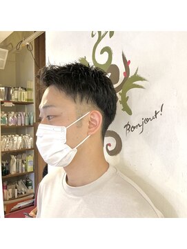 カットスタジオ141 ショートサイドパーマスタイル