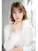 柔らかエアウェーブで大人かわいいフェザーバングフレアボブ