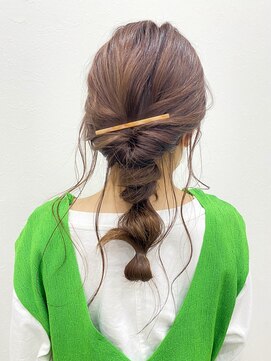 ケーオーエスピンク(K O S pink) おくれ毛たっぷりルーズアレンジ