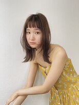ルヴェール(Le Vert) ミディアムレイヤー × 透明感グレージュ