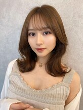ルームバイシー 新宿(Loom. by Sea) イメチェン×美髪[ワイドバング/韓国/新宿/顔まわり]