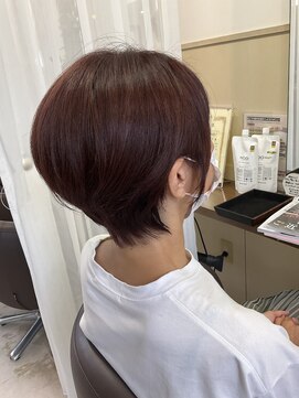 コアフィールフィス(COIFFURE fils) 【見附　今町】ピンクブラウン　レディースショート