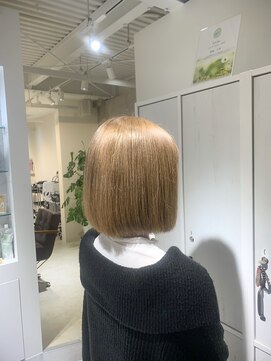 ソワン ドゥ ブレス エルネ 立花店(soin de brace elne) ミルクティーベージュ/ベージュ/ハイトーン/ダブルカラー