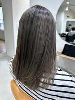 イト(ito.)&nbsp;外国人風バレイヤージュミディ_グレージュ_シルキーベージュ