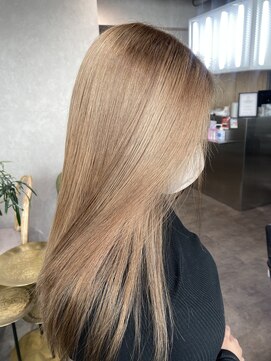 ゼスト クレス(ZEST Cres) 【立川CRES仲丸】クリームベージュ