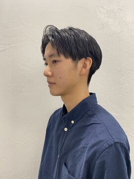 ロイ 南青山 表参道(ROI) メンズニュアンスパーマセンターパートメンズスパイラルパーマ