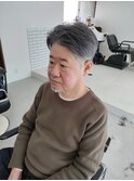 センターパート(襟足テーパースキンフェード)