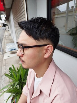 ガブ(GABU.) フェザーアップ (スキンフェード)