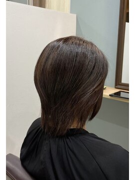 サニー あま店(Sunny) 艶カラーでナチュラルショート