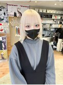ホワイトアッシュホワイトブロンド艶髪