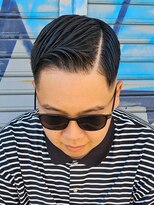 クラシック シザーズ(Classic SCISSORS)&nbsp;スキンフェード/フェザー/メンズ/Buzz