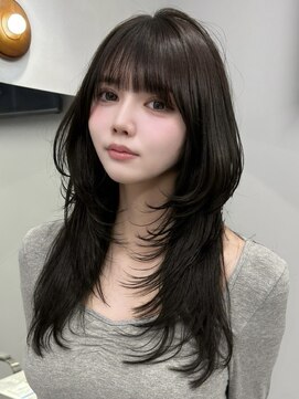 プリアバイポプルス 渋谷(pria by popls) ミディアムレイヤーハッシュカット顔周りカット韓国ヘア