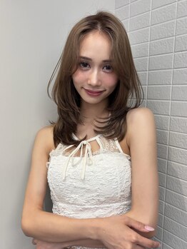 tasty room 102【テイスティ ルーム】の写真/光放つ透明感とダメージレスな仕上がり！イルミナカラーで理想の髪色を叶えます♪