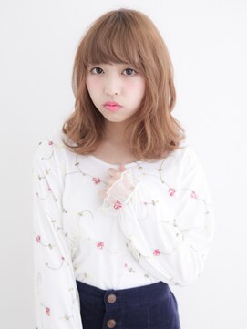 ニューヨークニューヨーク 梅田茶屋町店(NYNY) 外国人風ゆる巻きミディアムヘア