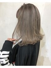 業界大注目☆イルミナカラー