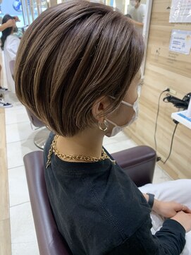 アヴァンス 江坂店(AVANCE.) 柔らかベージュ