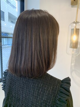 ムーン ティコブラーエ(moon tico brae) ４月(ミディアムヘア/ショコラベージュ/ボブルフ)