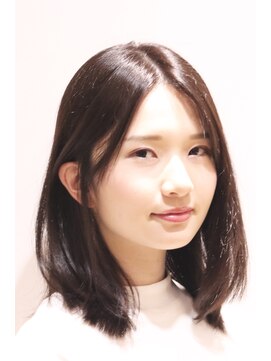 ミラー(mirror) 大人のアッシュベージュで白髪染め