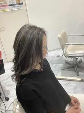 ハーツヘアーズ 五日市店(HEARTS hair's) ハイライト グレージュ