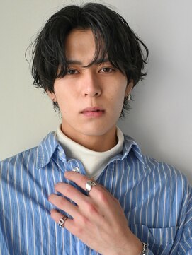 ディッセンバー 神宮前(December) ニュアンスパーマアッシュブラックウルフ波巻きスパイラル渋谷