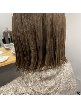 フニフニ(fni.fni) カット＋カラー＋泡パック＋マスク＋marbb