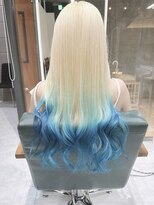 デイズ(days)&nbsp;ホワイトブロンド×ブルーグラデーションカラー