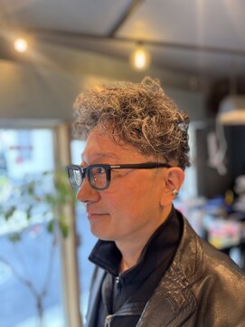 ロゴヘアー(LOGO) 大人メンズパーマ