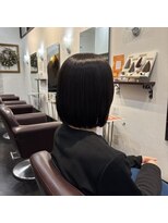 ラカットゾーン(la kutt zone)&nbsp;切りっぱなしボブ