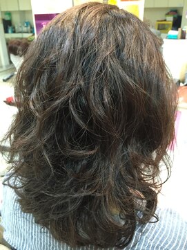 ヘアースタジオエル パーマ